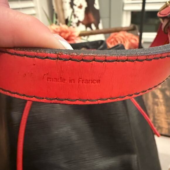 Vintage Louis Vuitton Black/Red Epi Noé Bucket Bag W/COA - Picture 13 of 16